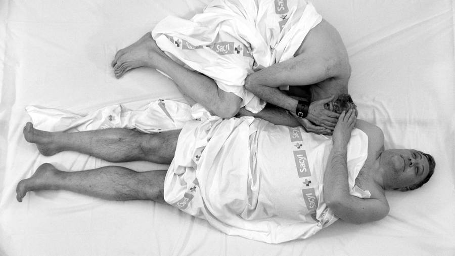 La rara troupe, La humana perfecta (The perfect human), 2018, video, b/w, sound 13’07’’, courtesy LAAV_ MUSAC, León
